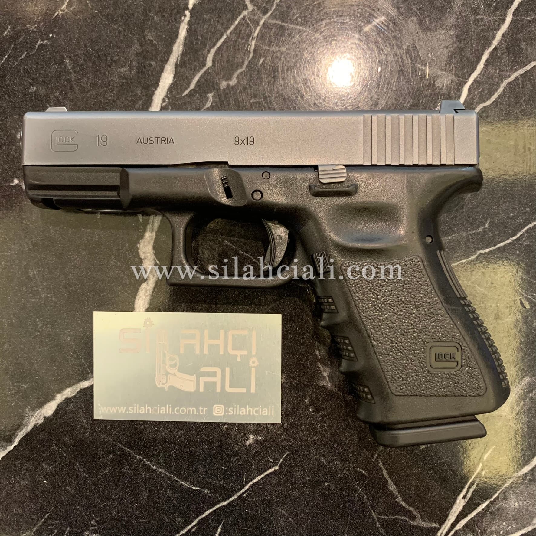 Glock 19 Titanyum Kaplama ve 3D Kartal
