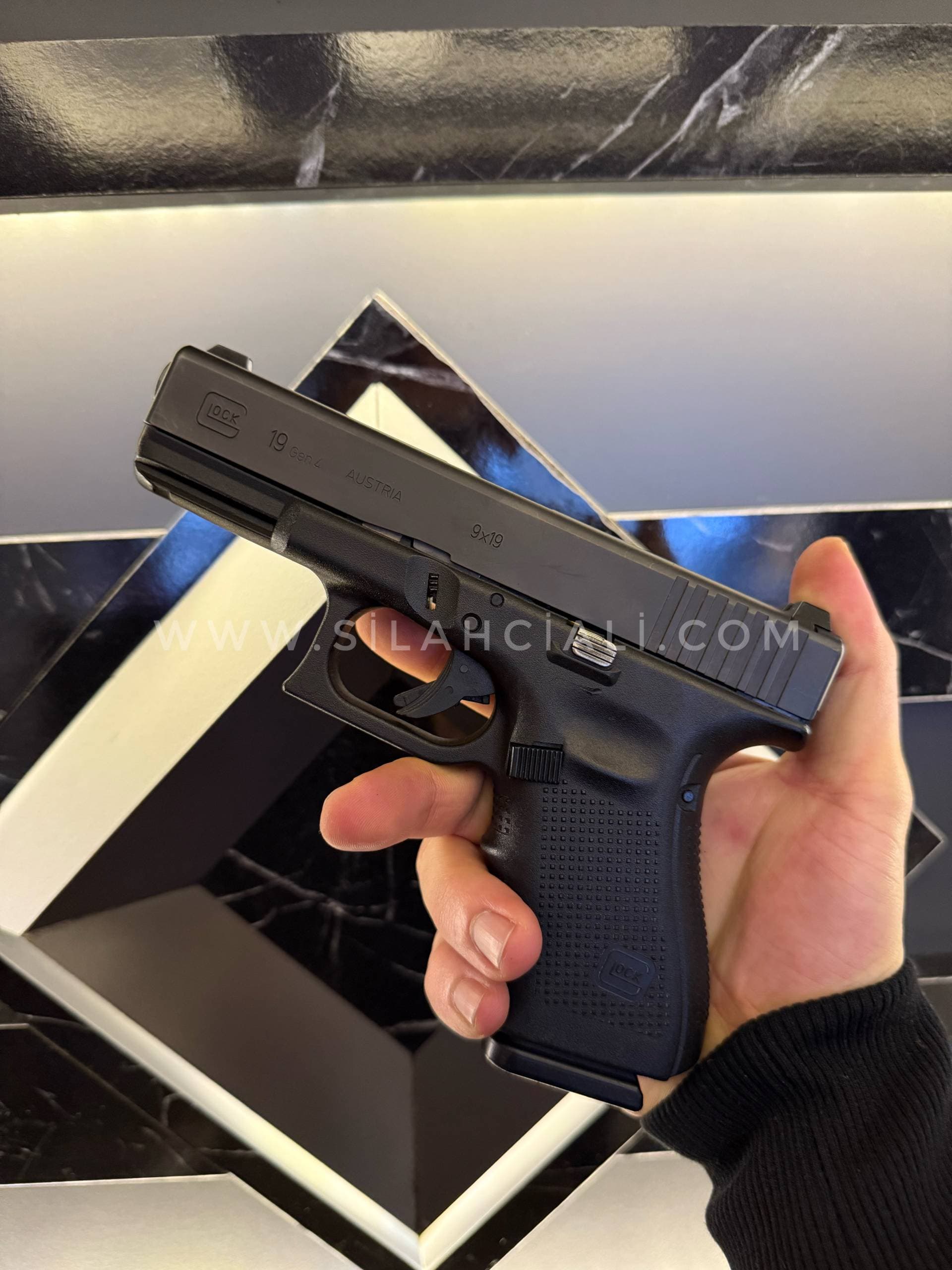 Glock 19 Gen4 Sıfır